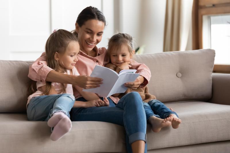 Les jeux familiaux qui créent des moments inoubliables entre générations